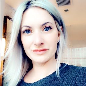 Meet your Posher, Kari